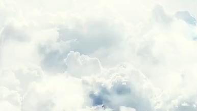 蓝天白云彩虹天堂背景视频视频的预览图